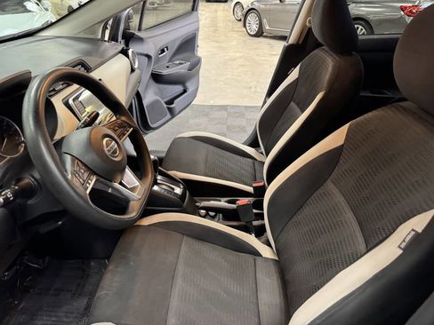 Used 2021 Nissan Versa SV FWD image 57