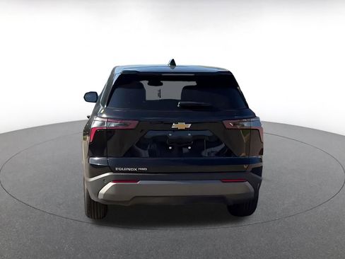 Used 2025 Chevrolet Equinox LT AWD/4WD image 10