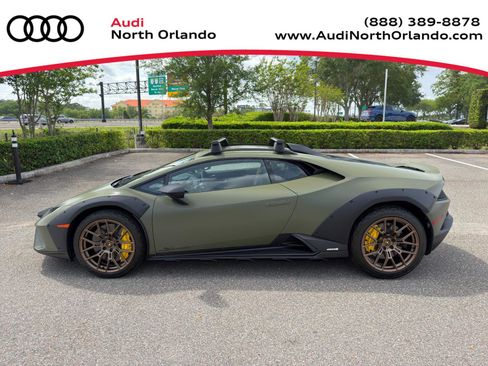Used 2024 Lamborghini Huracan Sterrato AWD/4WD image 1
