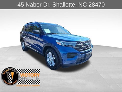 Used 2021 Ford Explorer XLT image 1