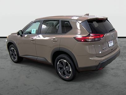 Used 2024 Nissan Rogue SV