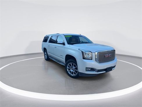 Used 2015 GMC Yukon XL Denali w/ Touring Package image 1