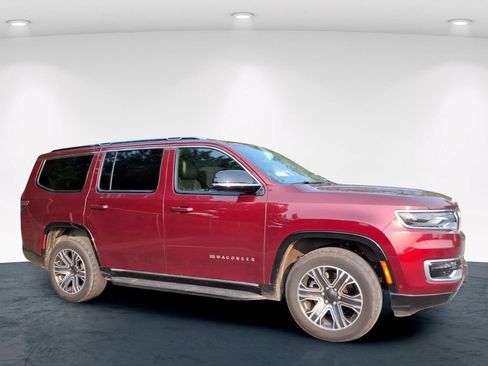 Used 2024 Jeep Wagoneer Series II AWD/4WD image 15