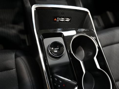 New 2026 Chevrolet Equinox LT w/ Convenience Package II image 19