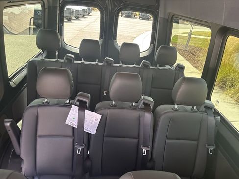 New 2026 Mercedes-Benz Sprinter 2500 image 23
