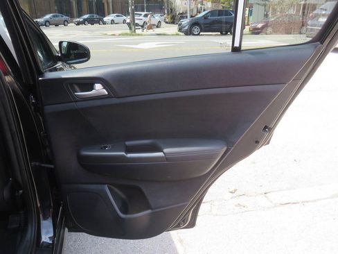 Used 2019 Kia Sportage LX w/ LX Popular Package AWD/4WD image 29