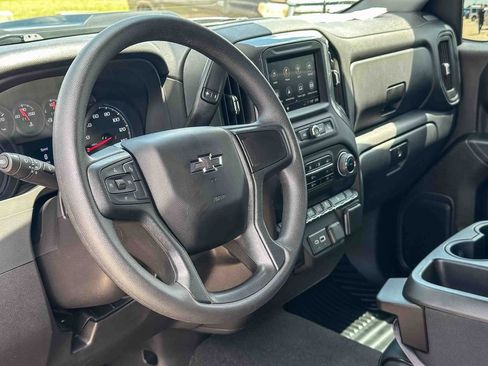 Used 2023 Chevrolet Silverado 1500 Custom Trail Boss w/ LPO, Dark Essentials Package AWD/4WD image 12