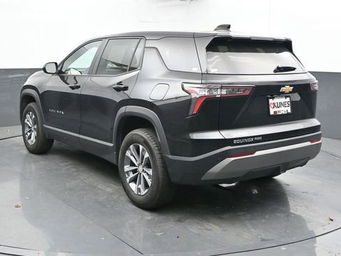 Used 2025 Chevrolet Equinox LT AWD/4WD image 8