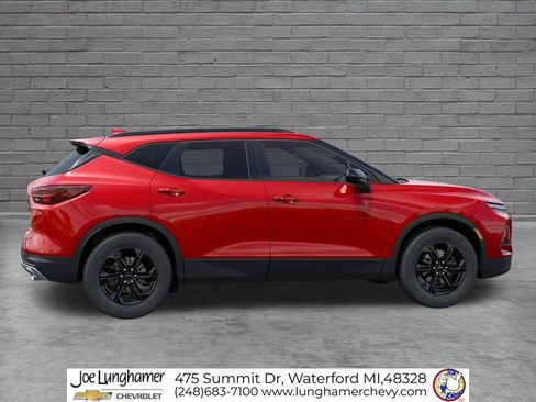 New 2026 Chevrolet Blazer LT w/ Convenience Package AWD/4WD image 6