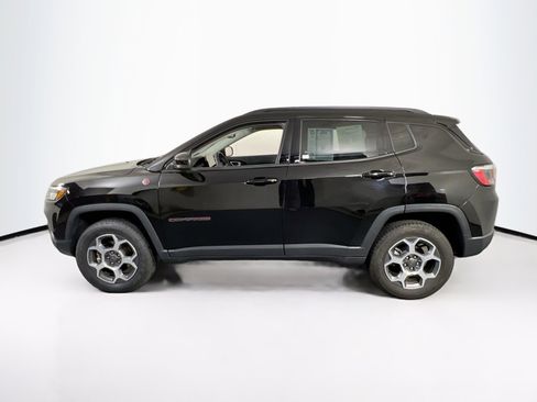 Used 2022 Jeep Compass Trailhawk w/ Trailhawk Convenience Group image 8