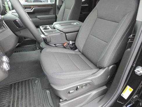 Certified 2025 GMC Sierra 1500 Elevation image 32