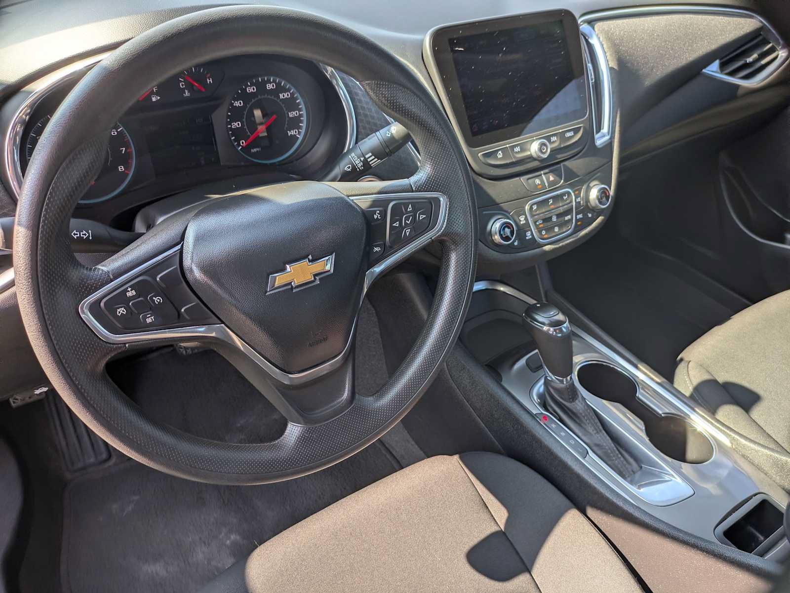 Used 2020 Chevrolet Malibu LT FWD image 8