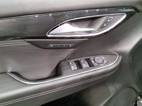 Used 2024 Buick Envision Preferred image 44