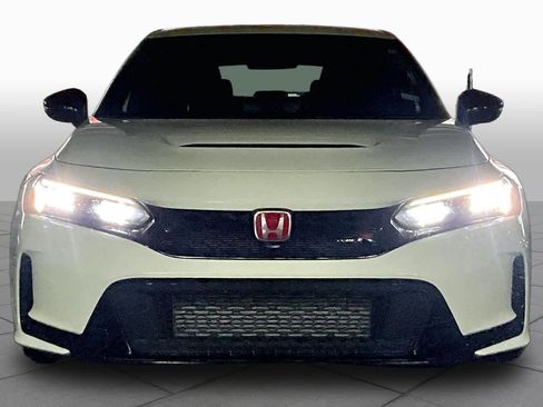 Used 2025 Honda Civic Type R image 3