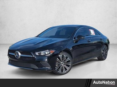 Used 2022 Mercedes-Benz CLA 250 4MATIC image 1
