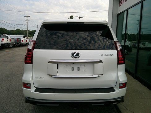 Used 2022 Lexus GX 460 Premium AWD/4WD image 6