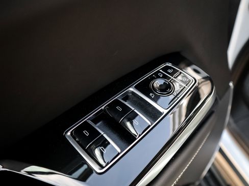 Used 2026 Cadillac Escalade V image 15