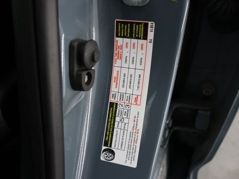 Used 2024 Nissan Sentra SV FWD image 54