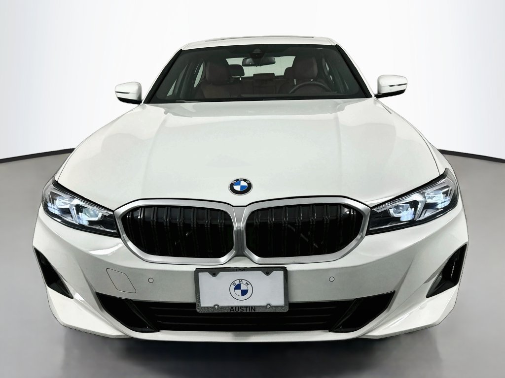 Used 2023 BMW 330i Sedan w/ Driving Assistance Package RWD image 2