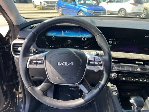 Used 2024 Kia Telluride SX Prestige AWD/4WD image 22