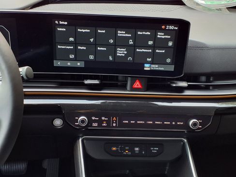 New 2026 Kia Carnival SX Prestige FWD image 8