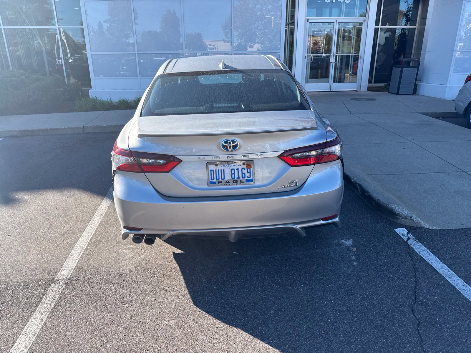 Used 2024 Toyota Camry SE FWD image 6