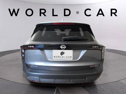 Used 2025 Nissan Kicks SR image 8