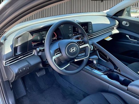 New 2026 Hyundai Elantra Hybrid FWD image 7