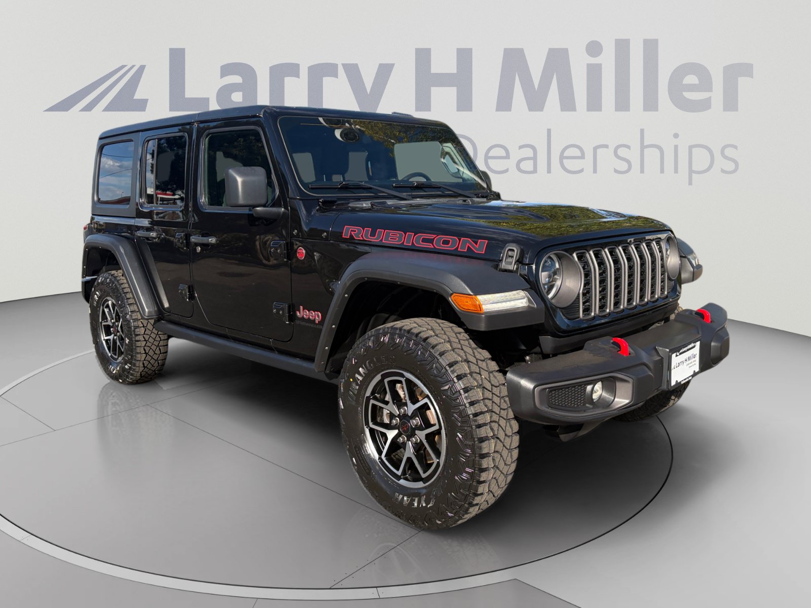 Used 2024 Jeep Wrangler Unlimited Rubicon AWD/4WD image 7