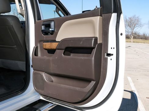 Used 2017 Chevrolet Silverado 2500 LTZ w/ Duramax Plus Package image 48