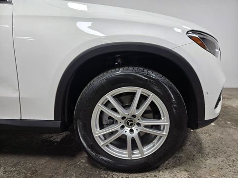 Used 2023 Mercedes-Benz GLC 300 4MATIC image 59