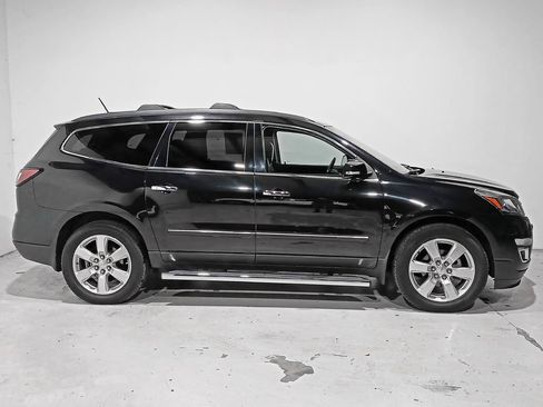 Used 2017 Chevrolet Traverse Premier w/ LPO, 'HIT The Road' Package AWD/4WD image 7