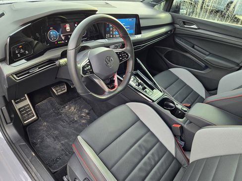 Used 2024 Volkswagen GTI Autobahn image 10