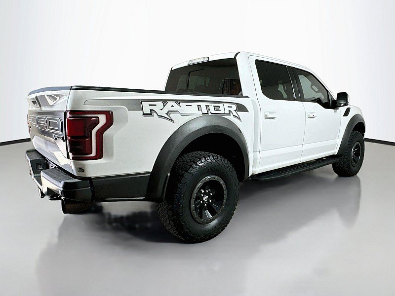 Used 2017 Ford F150 Raptor w/ Equipment Group 802A Luxury AWD/4WD image 7