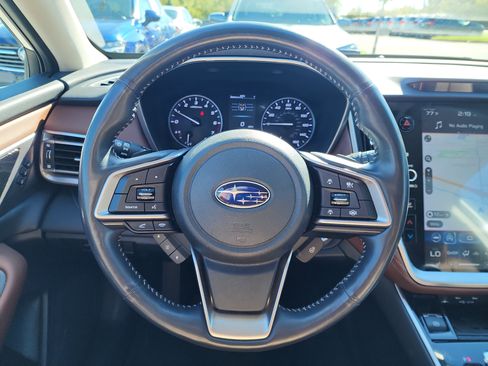Used 2022 Subaru Outback Touring image 19