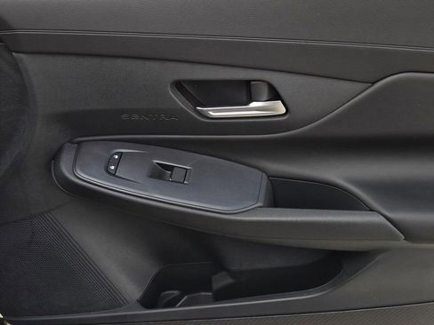 New 2026 Nissan Sentra SV w/ Floor Mat Package FWD image 8