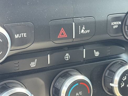 Used 2023 RAM 1500 Big Horn AWD/4WD image 23