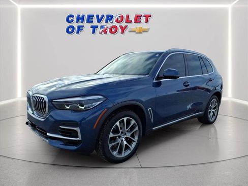 Used 2022 BMW X5 xDrive40i AWD/4WD image 4