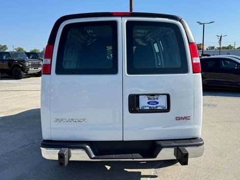 Used 2024 GMC Savana 2500 w/ Driver Convenience Package RWD image 7
