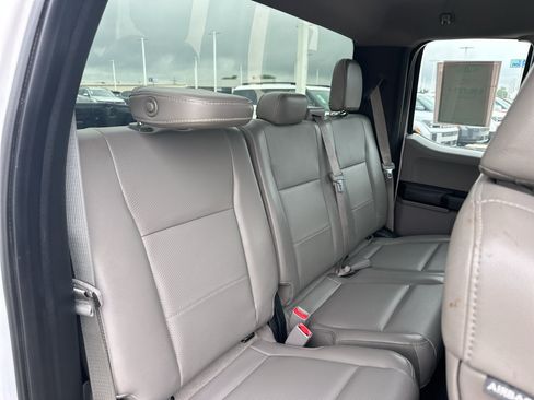 Used 2017 Ford F150 XL w/ Equipment Group 101A Mid AWD/4WD image 31