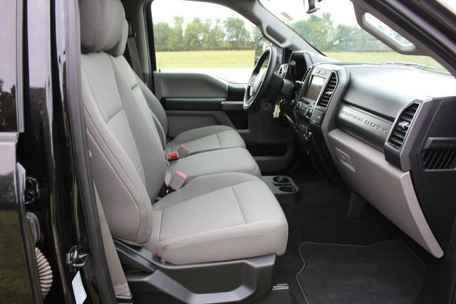 Used 2019 Ford F550 4x4 Crew Cab Super Duty image 28