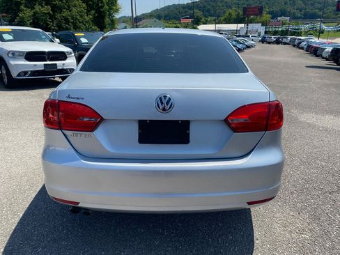 Used 2013 Volkswagen Jetta S FWD image 5