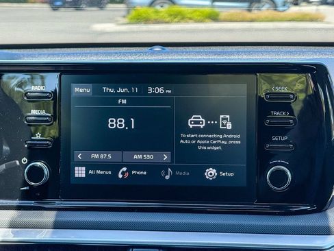 Used 2022 Kia K5 LXS FWD image 14