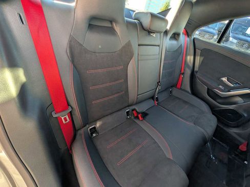 Used 2025 Mercedes-Benz CLA 35 AMG 4MATIC image 27