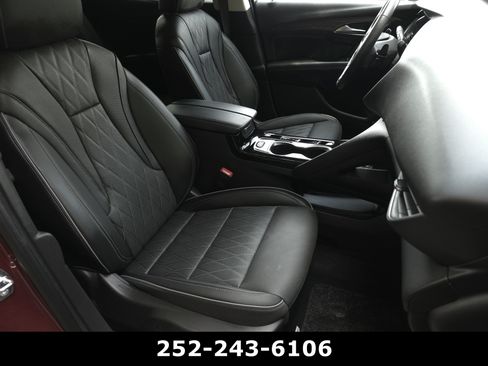 Used 2023 Buick Envision Avenir FWD image 40
