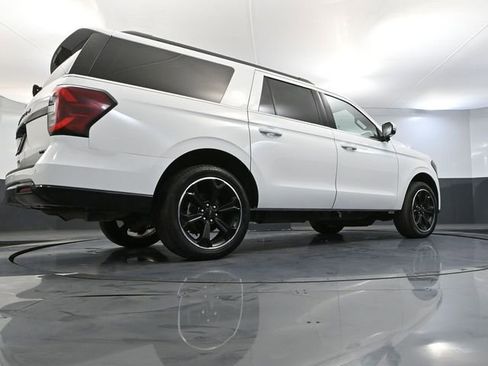 Used 2023 Ford Expedition Max Limited image 64