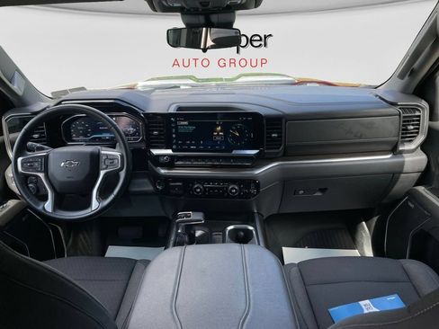 Used 2023 Chevrolet Silverado 1500 LT Trail Boss w/ Convenience Package II AWD/4WD image 16