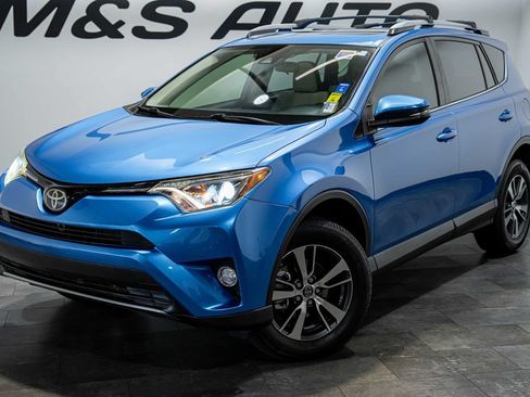 Used 2017 Toyota RAV4 XLE w/ Plus Special Value Package AWD/4WD image 2