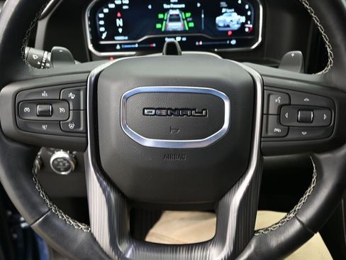 Used 2025 GMC Sierra 1500 Denali Ultimate AWD/4WD image 16