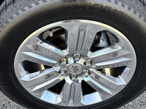 Used 2018 Ford F150 King Ranch w/ Equipment Group 601A Luxury image 9